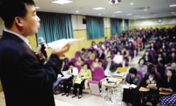 [EDUCATION] 진로 지도 부탁합니다 … ‘교실의 굴욕’