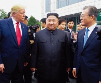 ‘포장된 평화’ 보여준 볼턴 회고록과 북핵 협상