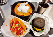 마라탕 위에 솜사탕 올리면 무슨 맛?