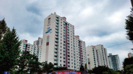 뜨거운 감자 ‘1기 신도시 재건축’… 표 의식 말고 신중하게 접근해야