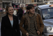 제이미 벨, 발레리노 벗고 관음증 청년으로 돌아오다