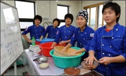 [소통과 나눔] <35> 떡집 CEO 꿈꾸는 삼성농아원 5총사