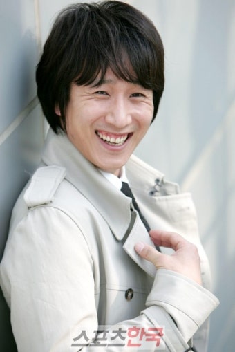 이선균 