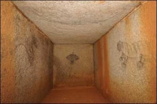 사신도 있는 조선 벽화묘 첫 발견