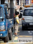 얘들아 車 피해! 스쿨존은 어린이 위험 구역