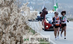 가을비·추풍령도 못 막은 충북 선두