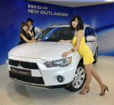 가격파괴 나선 미쓰비시 올해는 꼭 한국에서…