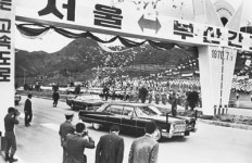 물류 길 뚫리자 경제 고속질주… 도로 인접도시들 급성장