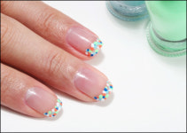 나만의 손톱 패션으로 바캉스 멋쟁이 돼볼까…