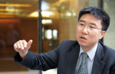 자유시장이라는 환상을 고발하다