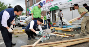 추석 앞둔 일곱살 준혁이 함박웃음