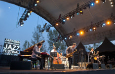 [사람과 희망] <17> 한국 재즈의 대부 이판