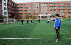 인조잔디 운동장 사용하게 해주오