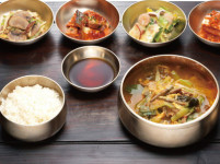 경주 향토음식 별채반 맛보세요