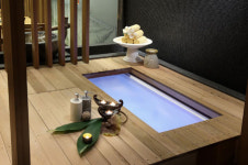 홍삼 스파로 몸속 피로 푸세요~