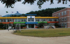 소규모 학교 통폐합 정치논리 안될 말