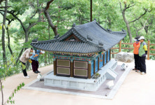 세상서 가장 작은 종교시설 인기