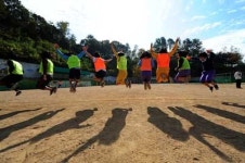 [포토 다큐] 담장 안의 소녀들 이젠 안녕, 어두웠던 옛 그림자