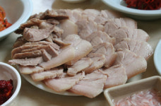 돼지고기는 삶는게 장땡