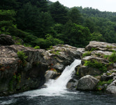 경기도에 이런 폭포가… 더위 잊어요