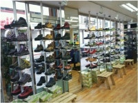 [BIZ브리핑]발품팔아 삼만리? 합리주의 아웃도어 브랜드 칸투칸은 어떻게 매장을 만들까?