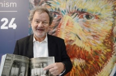 카페 전시 꿈꾸던 반 고흐, 그의 꿈 꼭 이뤄주고 싶어