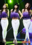 [포토] 레인보우 지숙-현영-재경, 스키니 각선미 승자는 누구?