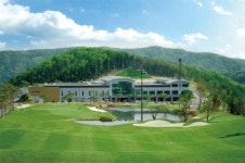 접근성 최강, 용인의 신흥 명문 퍼블릭