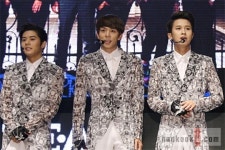 제국의아이들, ′바람의 유령′으로 컴백