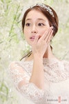 이병헌-이민정 결혼…수줍은 8월의 신부