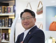 [초대석] 강석구 울산진산면세점 회장 접근성과 가격 경쟁력으로 승부