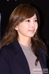 한소영, 인형같은 외모 눈길