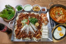 문전성시 이루는 창원 상남동 맛집 배불뚜기 인기 비결은?
