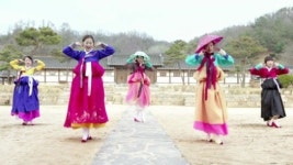 영주시청 미녀 5인방 까탈레나 패러디 떴다