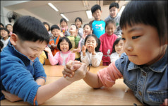 방학 동안 누가 더 세졌나