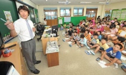 "기자 선생님, 신문 어떻게 만드나요? "