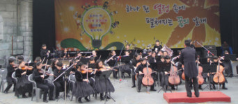 [비둘기기자 새 소식] 자녀 교육 위해 엄마들도 학교서 공부 外