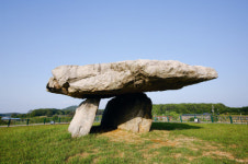 청동기 시대 돌무덤… 전 세계 절반인 3만여 기 모여