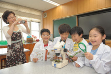 [앞서가는 우리 학교] 실력 바탕으로 꿈 키워 주는 서울 신남성초등