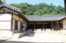 [교과서 밖 여행] 아산 현충사