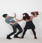 유난히 아름답고 따뜻한 연극 대화가 필요해