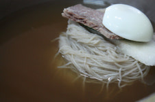 [이야기가 있는 맛집] 냉면(4) 19C초 한양엔 냉면 심야 테이크아웃