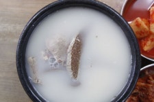 [50년 넘은 맛집 50곳] 이름만 들어도 군침이 절로… 대한민국 맛의 전설이 되다
