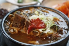 [이야기가 있는 맛집(107)] 단골에 소박하고 착한 식당 옹기종기