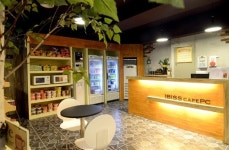 인테리어와 상권 차별성으로 안정화된 PC방 창업은?