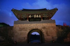 [Visual History of Korea]  The Mungyeongsaejae mountain pass and all that it has seen