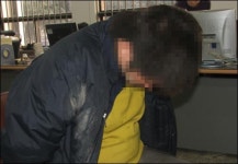 이회창, 대구 서문시장서 계란세례 당하다