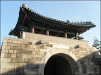 경쾌한 쇠망치 소리...서울에 있는 대장간 마을