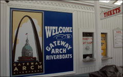 주말에도 텅텅 빈 유람선 톰소여 호쇠락해가는 미시시피엔 관광이 없다