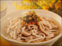정선 메밀국수는 왜 콧등치기일까요?